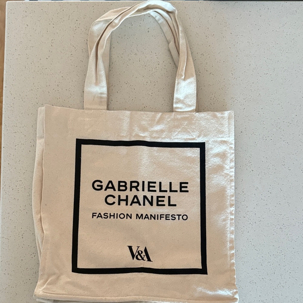 V&A Museum Gabrielle Chanel Fashion Manifesto Exhibition Tote Bag